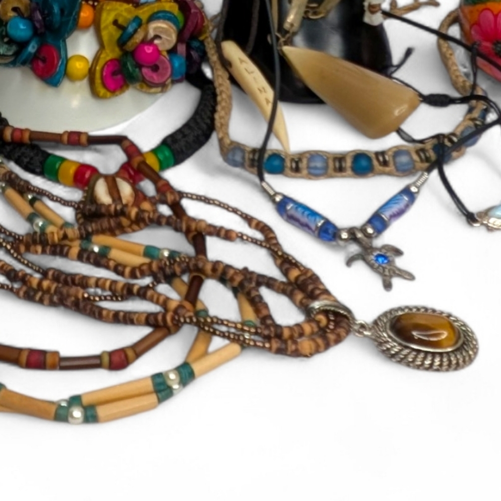 Boho Jewelry Lot Wood Bead Necklaces Bracelets Shell Indie Hippie Festival - Picture 4 of 14